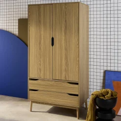 Armadio vintage in decorazione legno, 2 ante