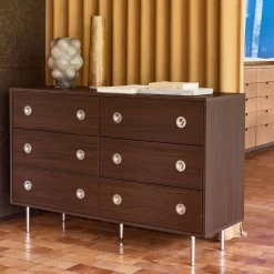 Cassettiera vintage decorata in legno e acciaio inossidabile, 6 cassetti