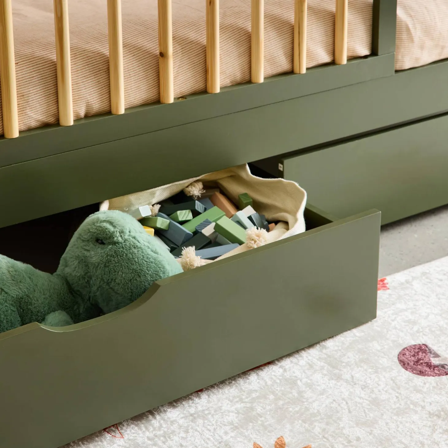 Cassettone letto per bambini Roya in legno di pino, set da 2