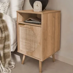 Comodino, decorazioni in legno e canne arrotondate