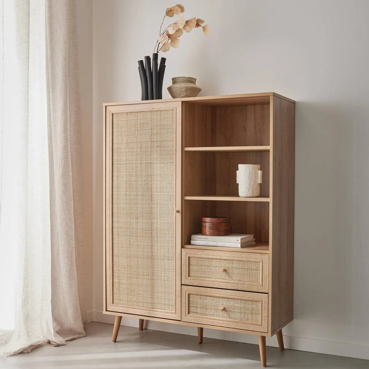 Credenza con decoro in canna e legno, 101.5cm
