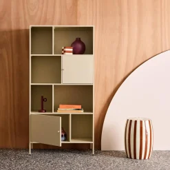 Credenza industriale in metallo con 8 scomparti