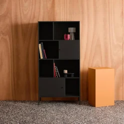 Credenza industriale in metallo con 8 scomparti