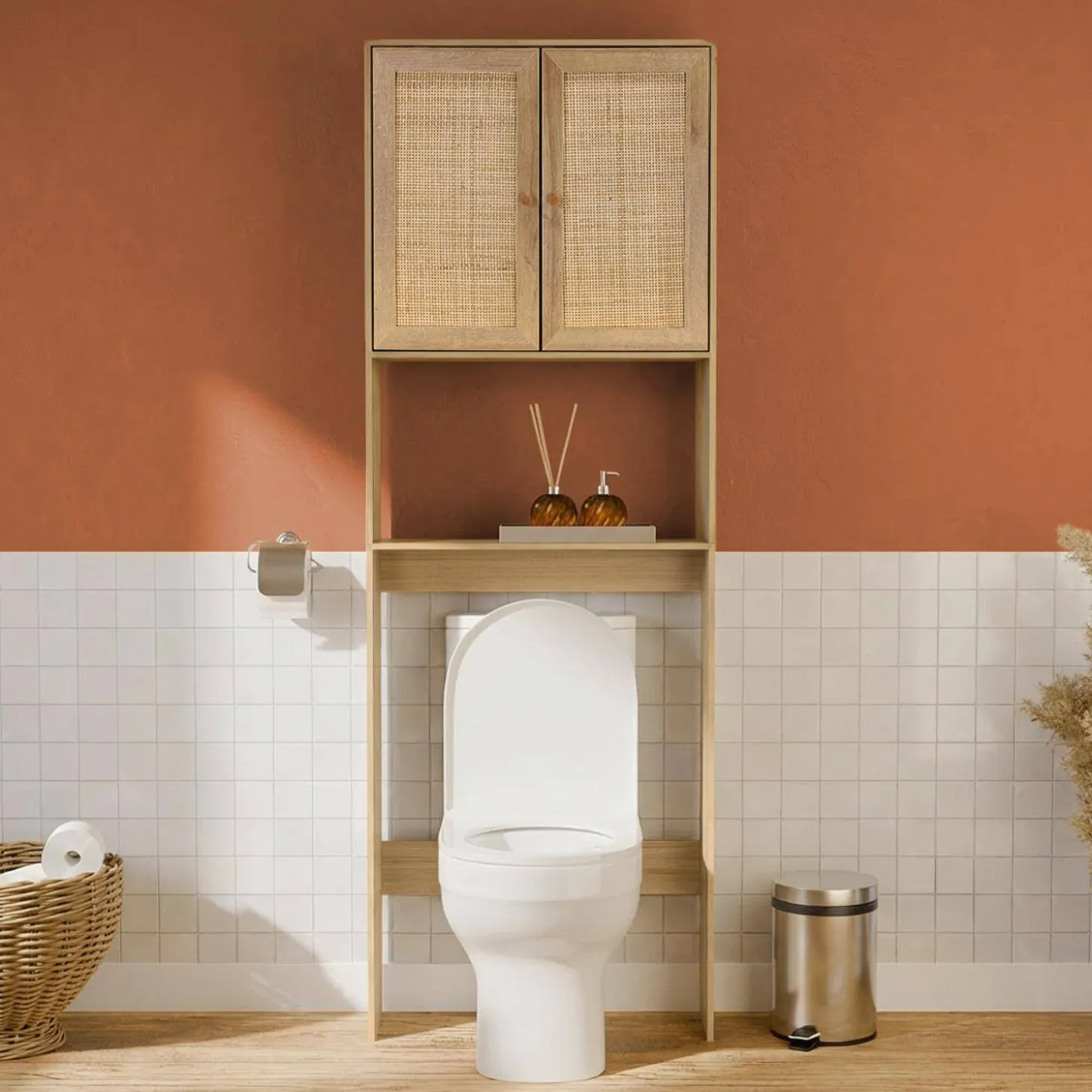 Mensola mobile WC decorato in legno e canna