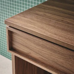 Scrivania effetto legno 2 cassetti 1 vano 120cm