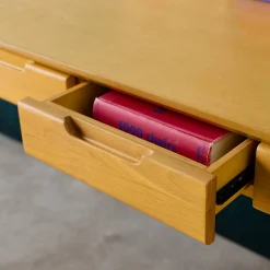 Scrivania in legno di hevea impiallacciato in frassino, 2 cassetti