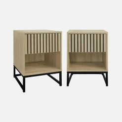 Set 2 comodini contemporanei, decoro in legno scanalato, 1 cassetto