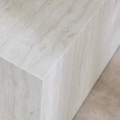 Set di 2 tavolini quadrati con effetto marmo