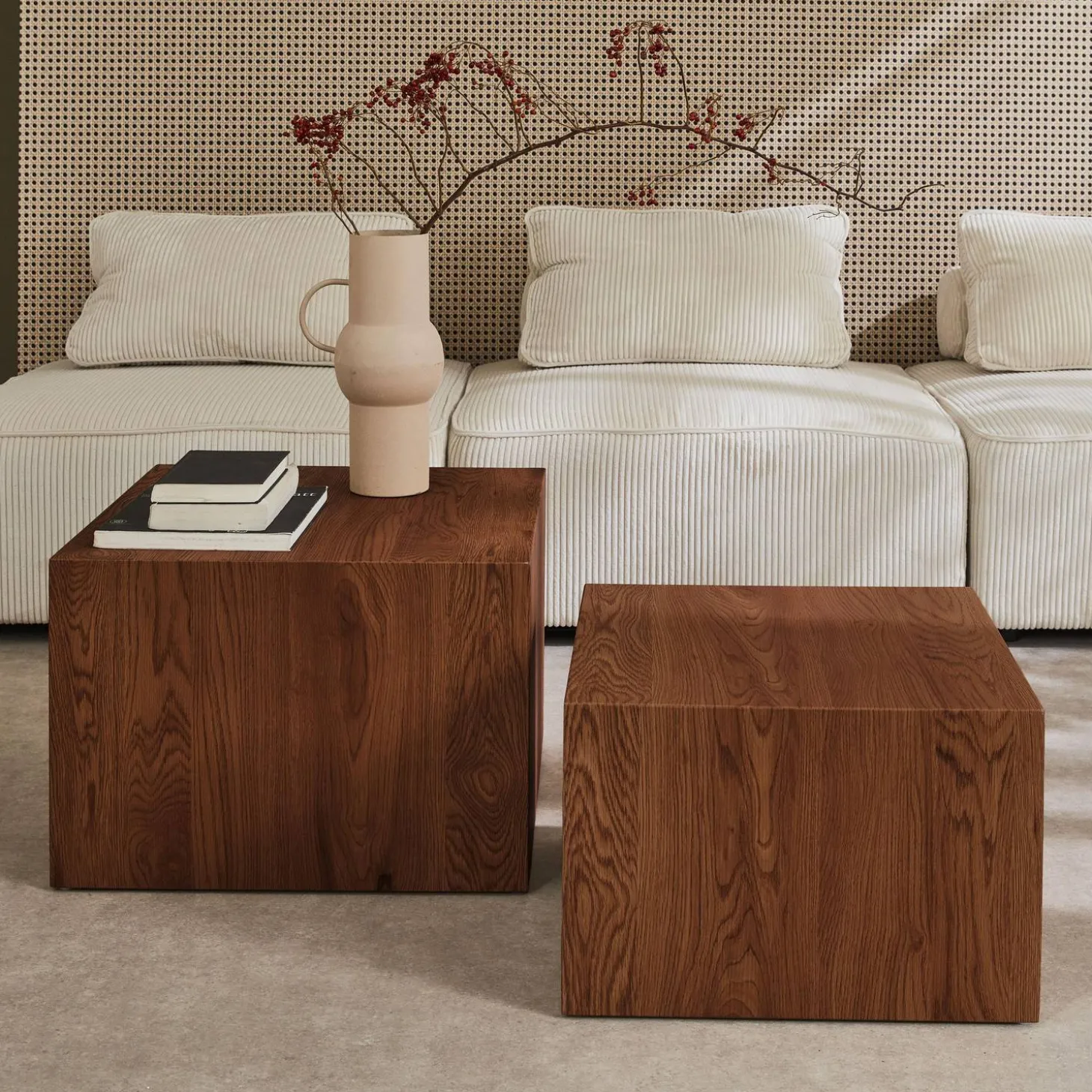 Set di 2 tavolini quadrati effetto frassino