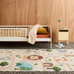 Tappeto interno per bambini bianco stampato con animali