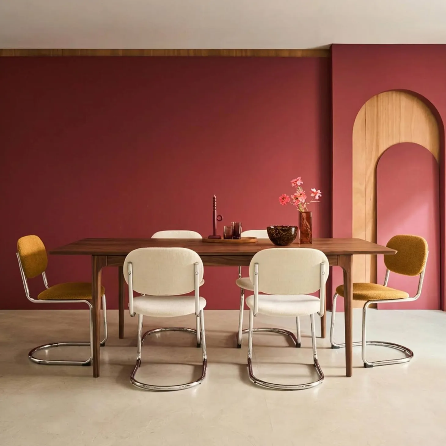 Tavolo da pranzo allungabile in legno di hevea e impiallacciatura di frassino, 6-8 posti